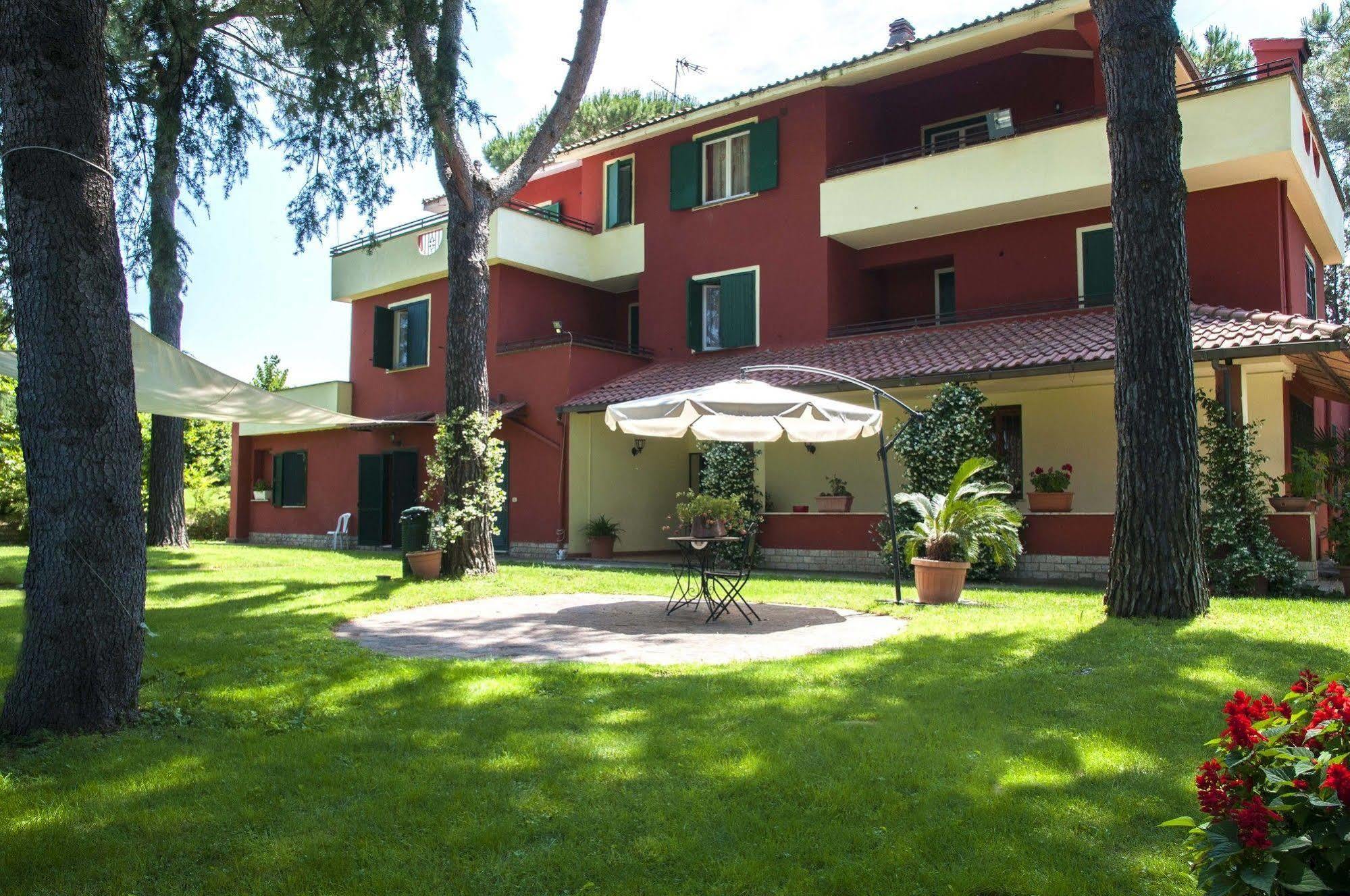 Hotel Villa Maria Luigia Фраскаті Екстер'єр фото