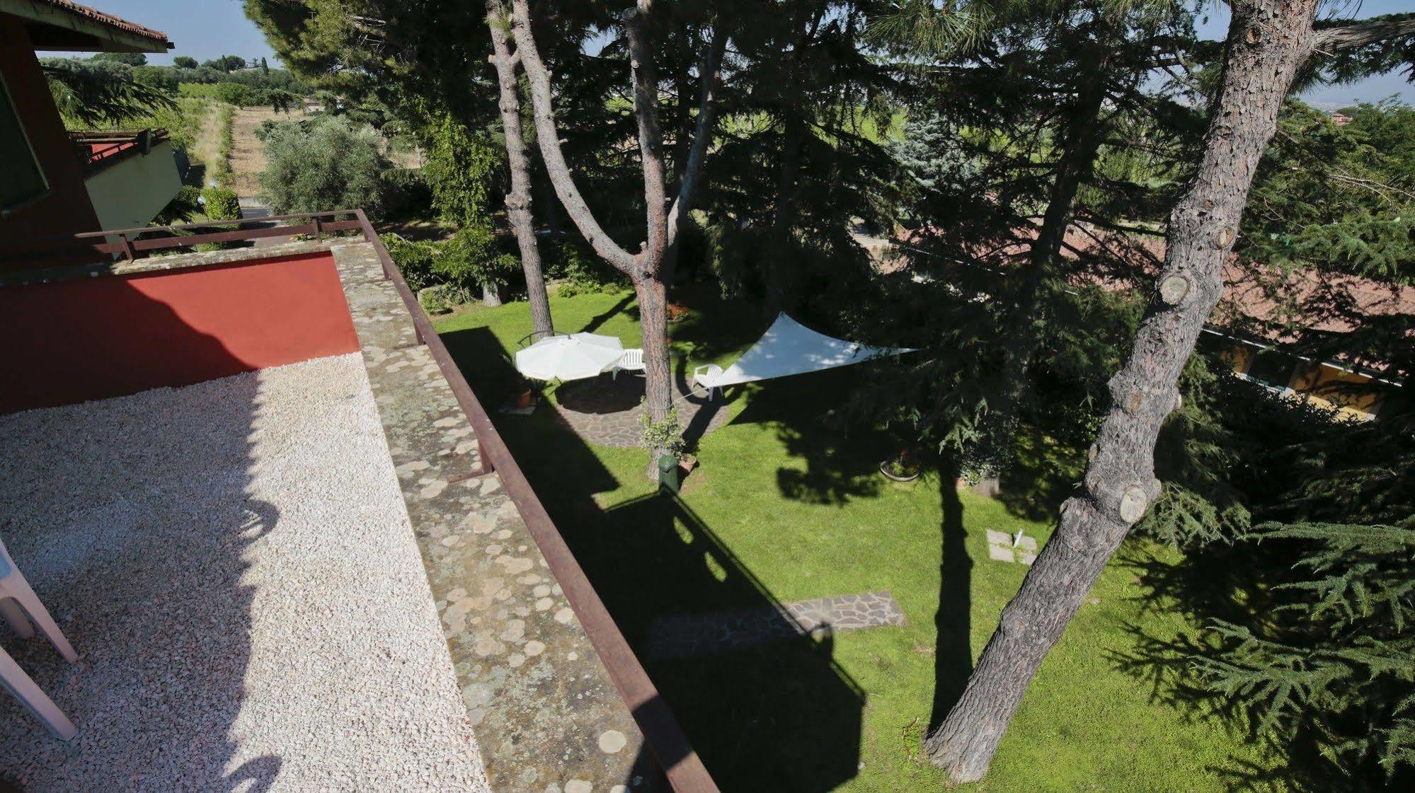 Hotel Villa Maria Luigia Фраскаті Екстер'єр фото